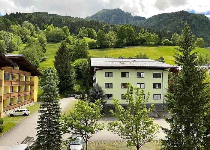 Glacier View Apartment *